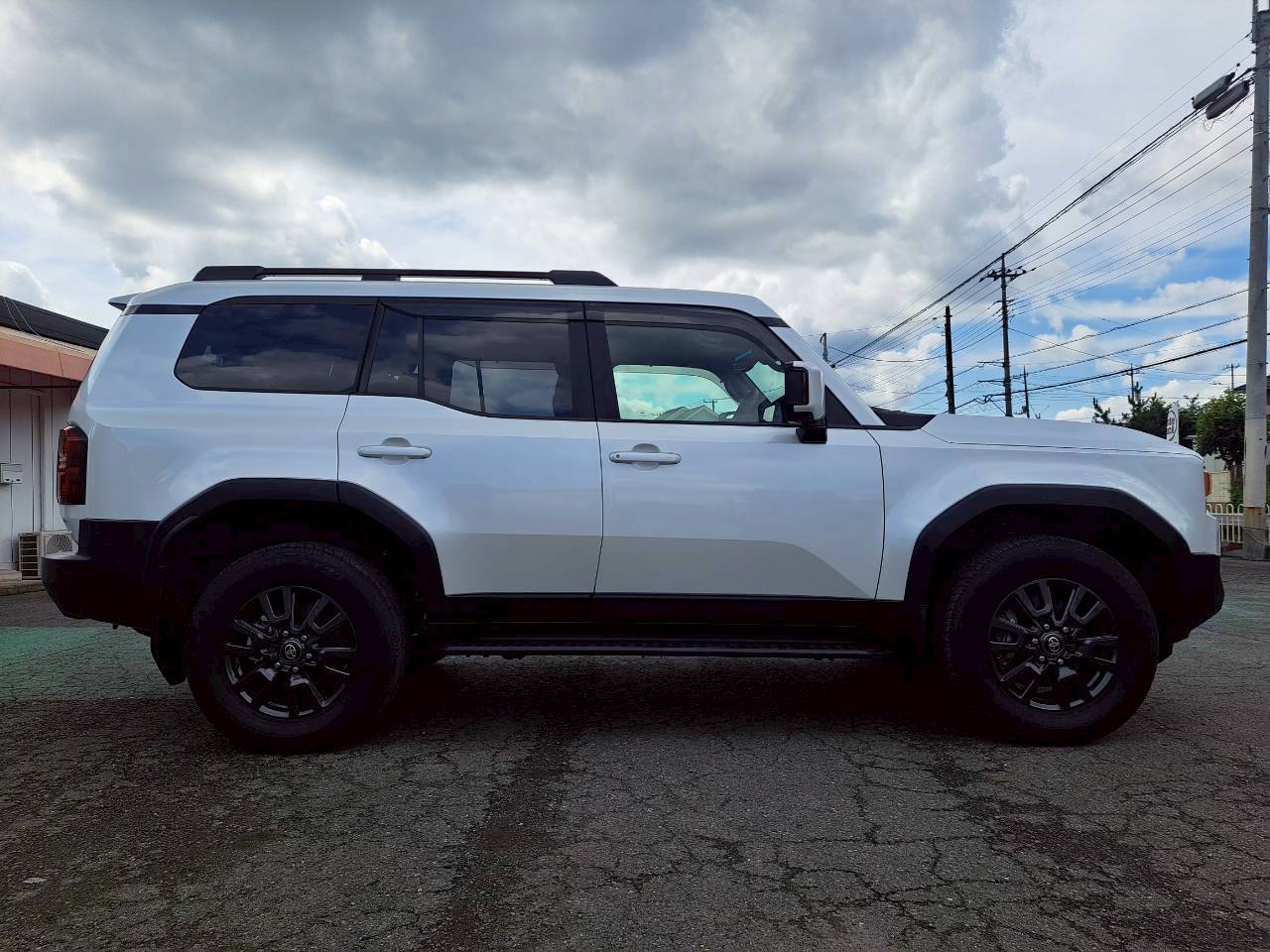2024　TOYOTA　LAND　CRUISER　250 - 3