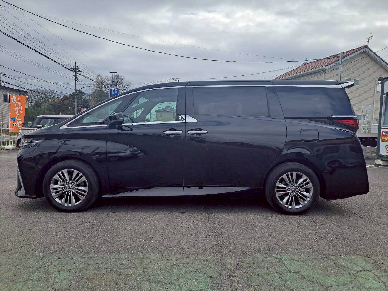 2025　TOYOTA　ALPHARD - 5
