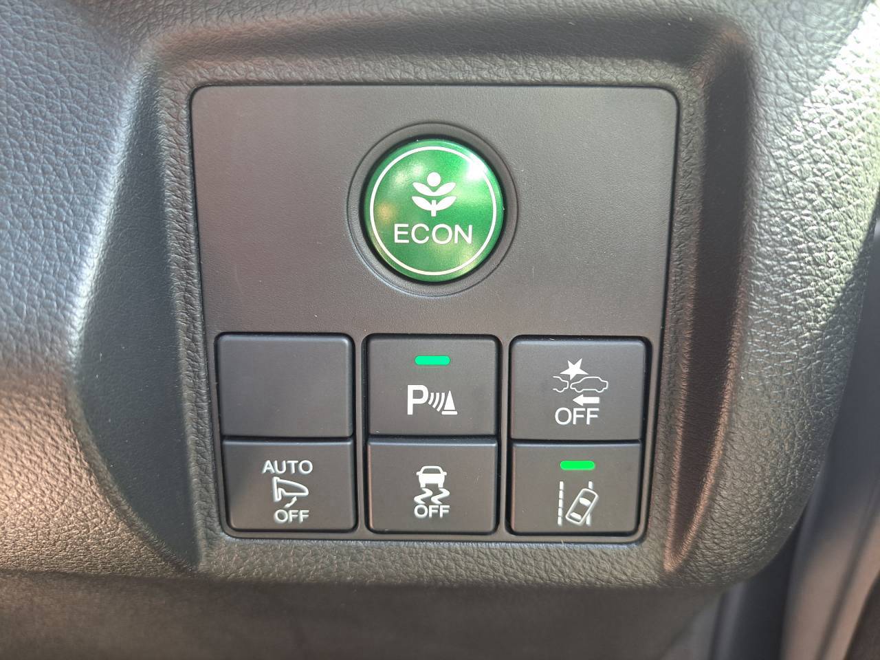 2016 HONDA VEZEL  X Honda Sensing - 9