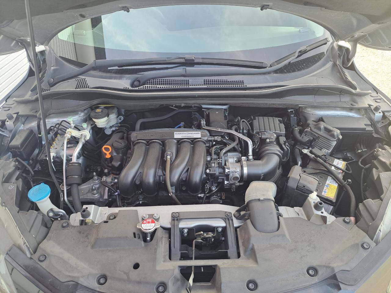 2016 HONDA VEZEL  X Honda Sensing - 11